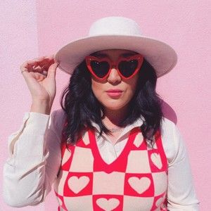 Meet your Posher, Jackiie